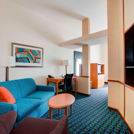 Fairfield Inn & Suites By Marriott Клермон Экстерьер фото